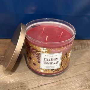 Bath & Body Works Candle - Cinnamon Gingersnap